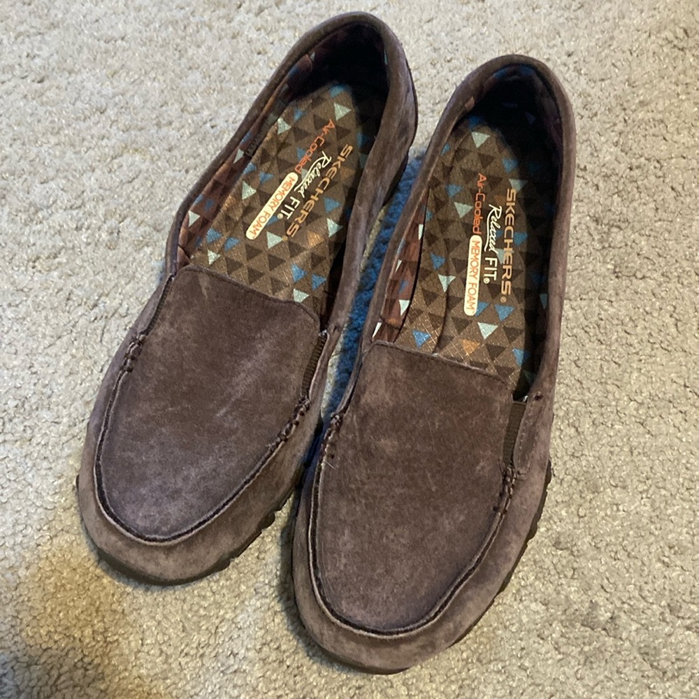 Skechers Brown Suede Relaxed Fit Memory Foam Loafers Women’s  Size 8.5 Shoes